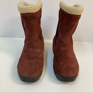 Sorel Water Fall boots red size 8.5